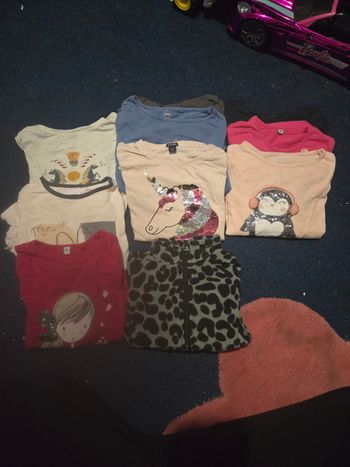 Lots fille 4-5  ans
