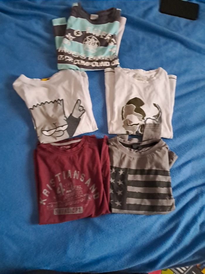 Lot maillots 8ans