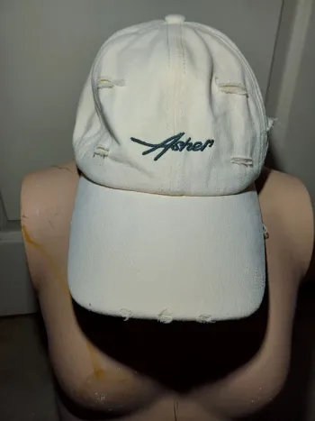 Chapeaux  Dmn