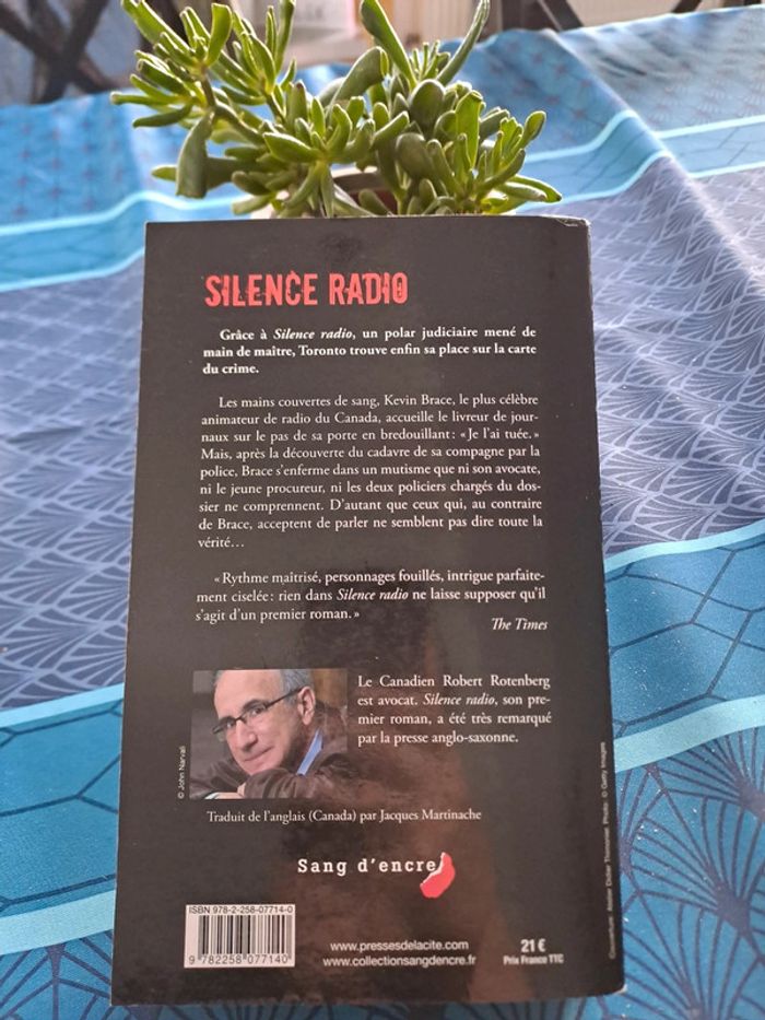 Livre Silence Radio, Robert Rotenberg - photo numéro 2