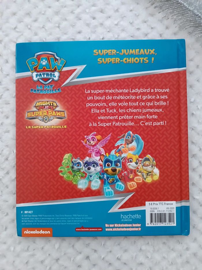 🔸Livre La Pat Patrouille - Super Jumeaux, Super Chiots - Hachette Jeunesse🔸 - photo numéro 2