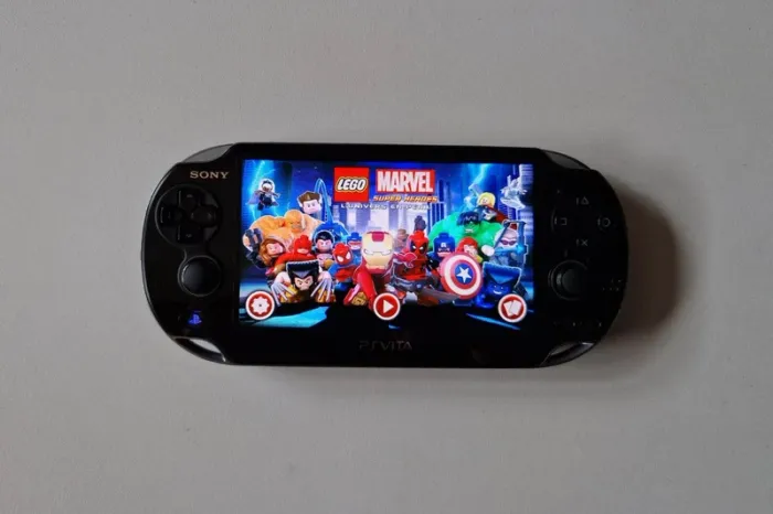 Jeu PS Vita Lego Marvel Super Héros L'univers En Péril - photo numéro 4