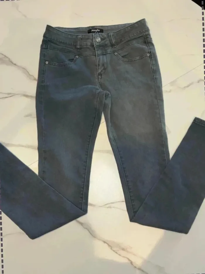 Jean gris foncé - Jennyfer - taille 38 - photo numéro 2