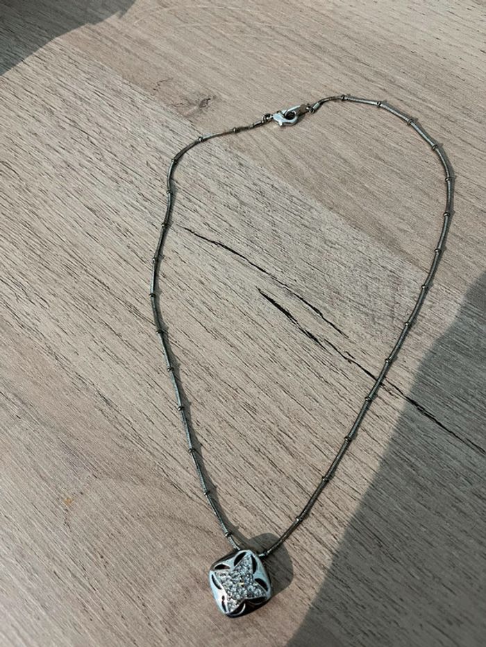 Collier et son pendentif - photo numéro 3