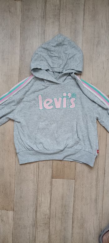 Sweat Levi's