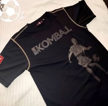 Le Coq Sportif Tee Shirt Komball freestyle Garçon 10 ans