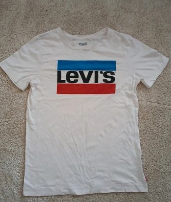 T-shirt Levi's 💫Taille 16 ans 💫