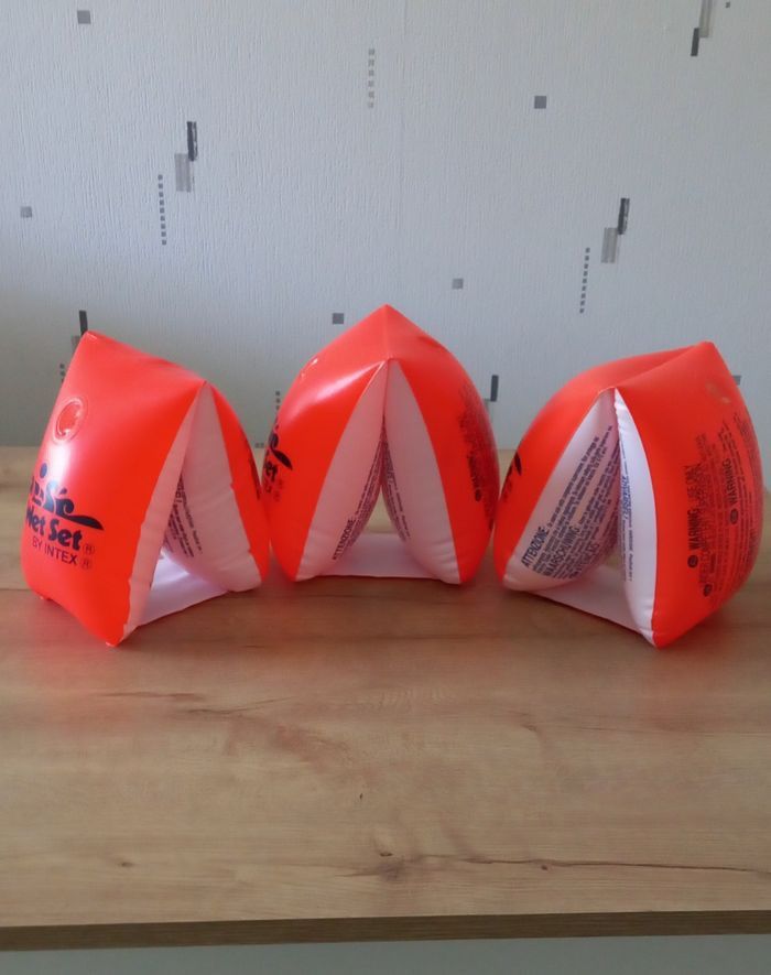 Brassards gonflables " ×3 " - photo numéro 5