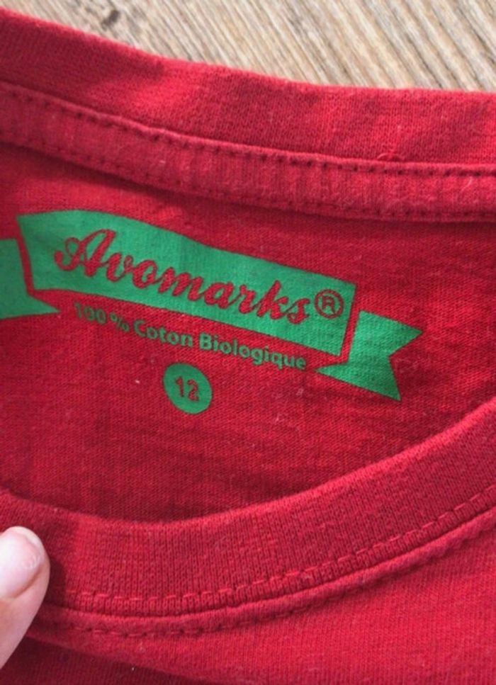 Teeshirt rouge - photo numéro 3