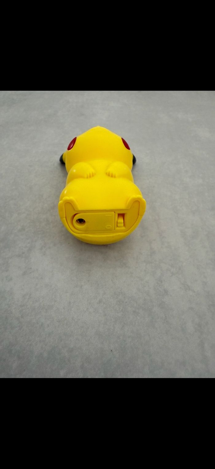 Jouet Pikachu - photo numéro 3