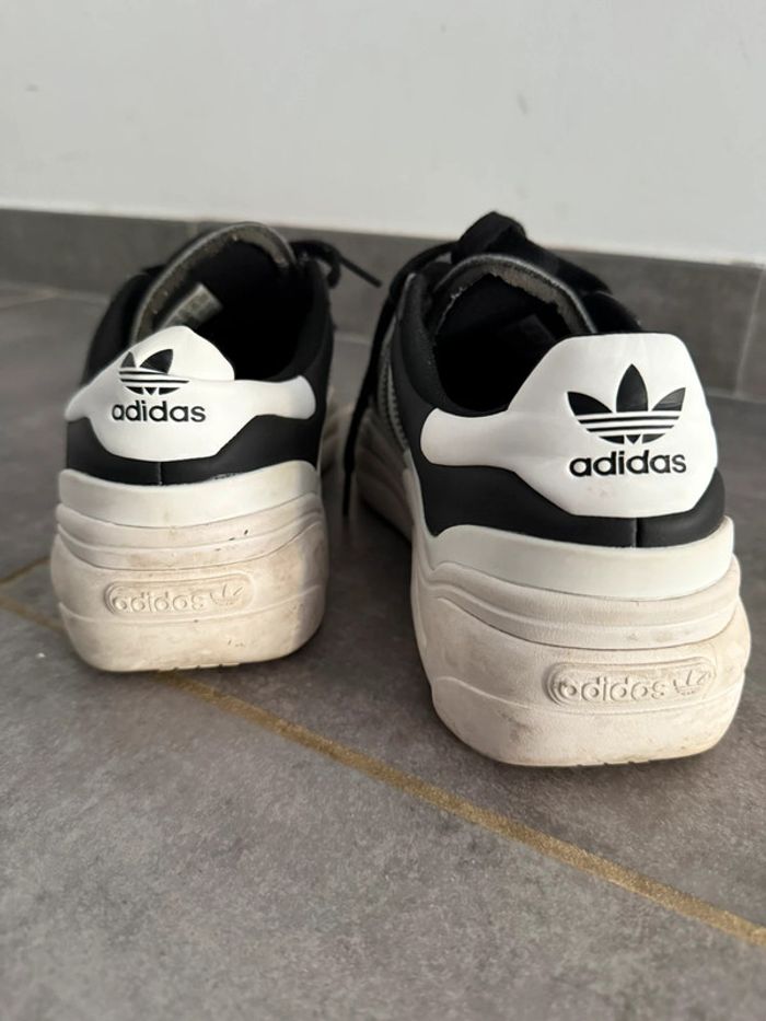 Basket adidas - photo numéro 4