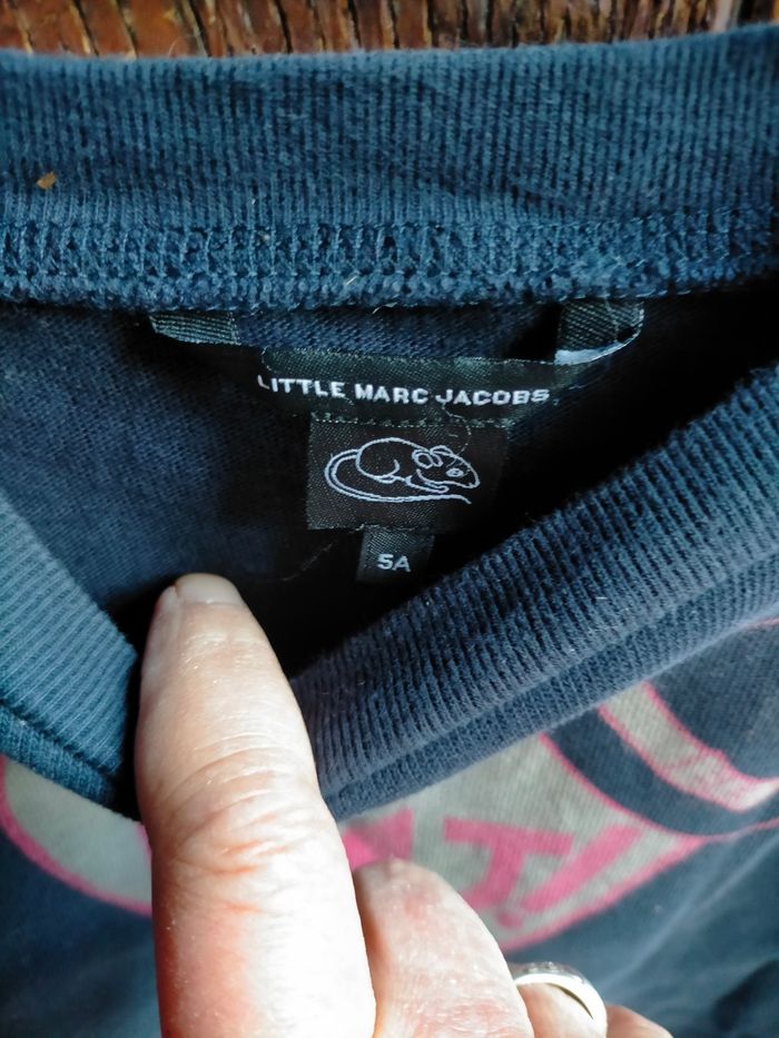 Joli sweat Marc Jacobs 5 ans - photo numéro 2