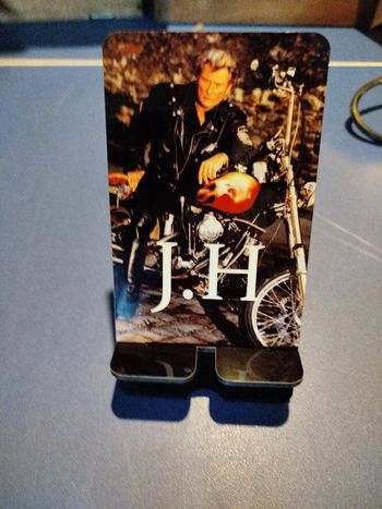 support téléphone motif johnny hallyday neuf