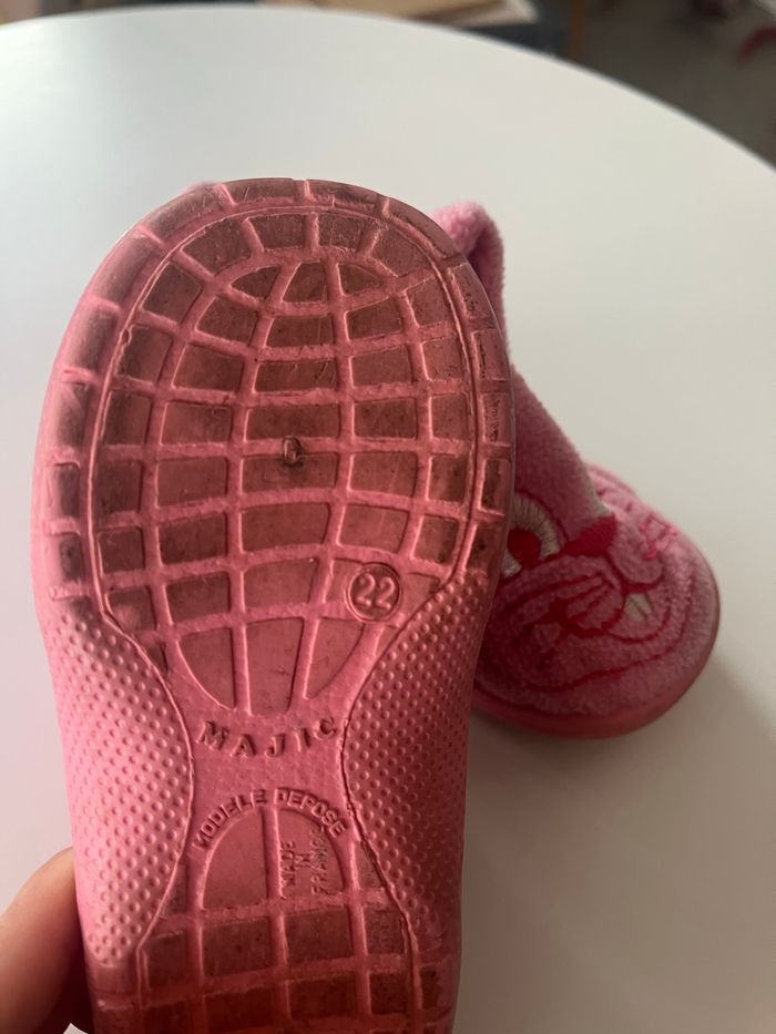 Chaussons 22 - photo numéro 3