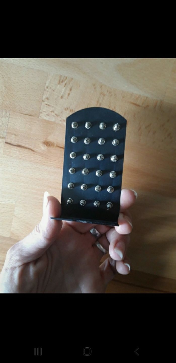 Boucles d'oreilles - photo numéro 2