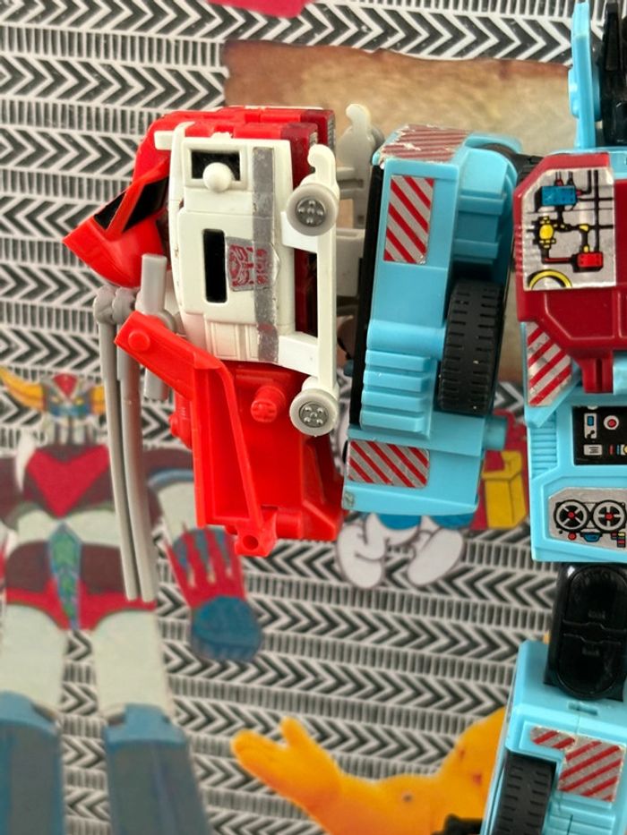 Transformers G1 protectobots defensor - photo numéro 2