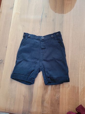 Short 12 mois