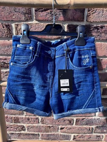 Short taille 10 ans 