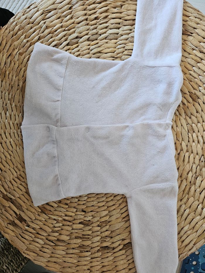 Pyjama 2 pièces 6 mois - photo numéro 6