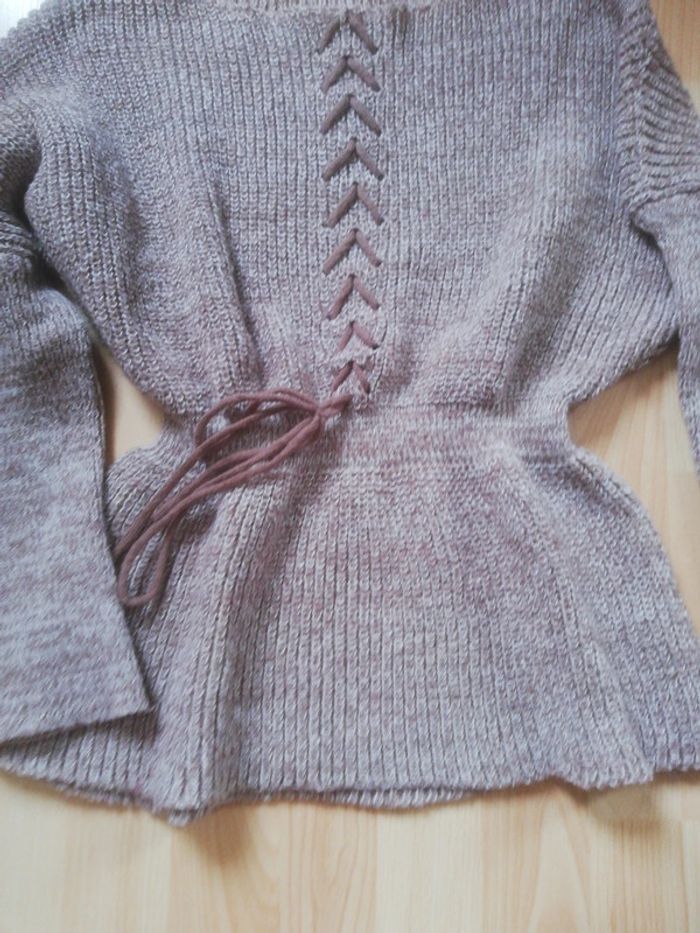 Pull cintré - photo numéro 2