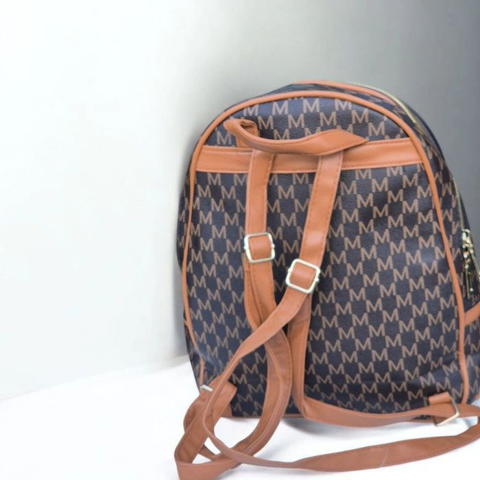 Sac à dos neuf - photo numéro 3