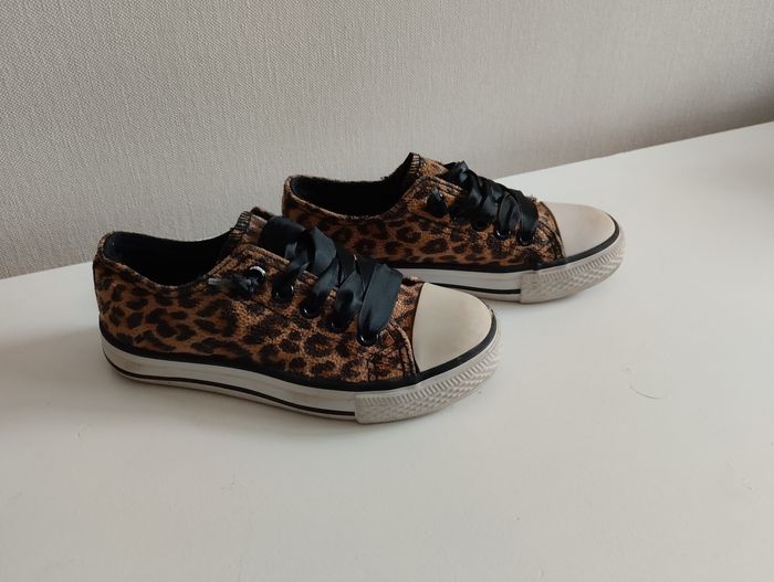 Chaussures Lovely Skull pointure 30 - photo numéro 2