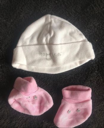 Bonnet et chaussons