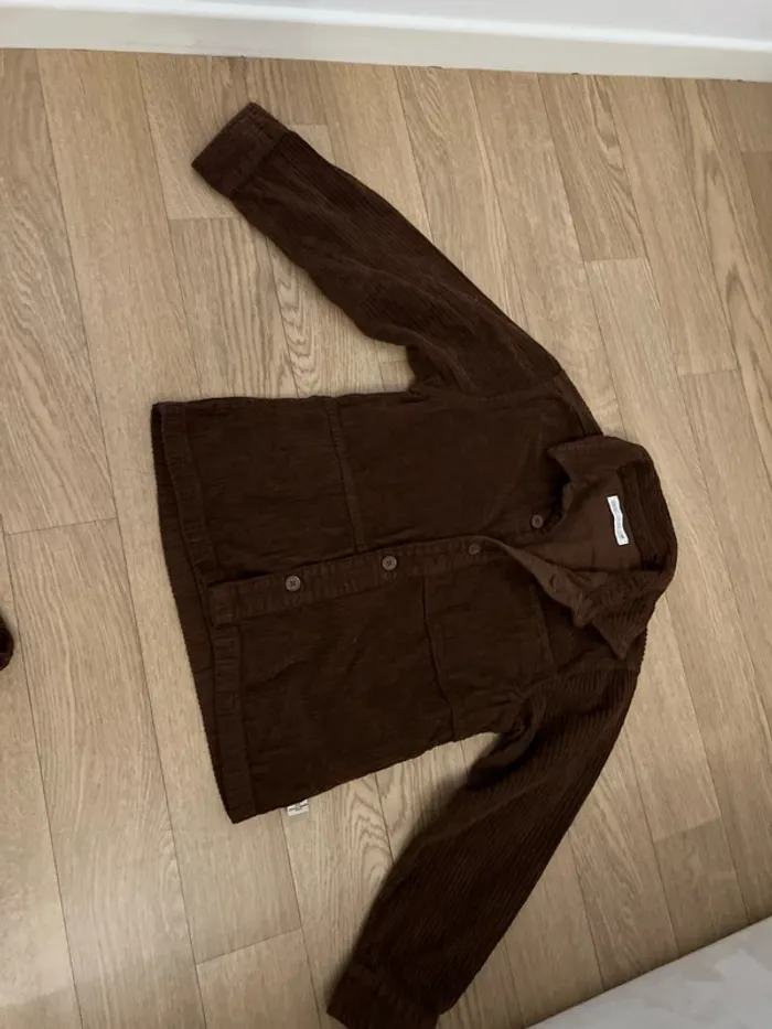 Ensemble en velours côtelé Zara 8 ans tres bonne etat - photo numéro 5
