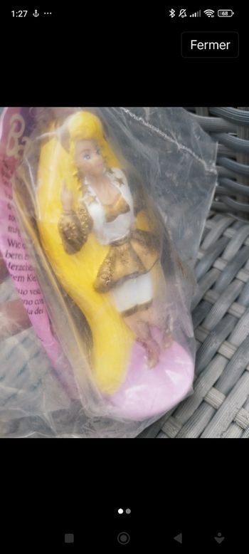 Figurine barbie McDonald