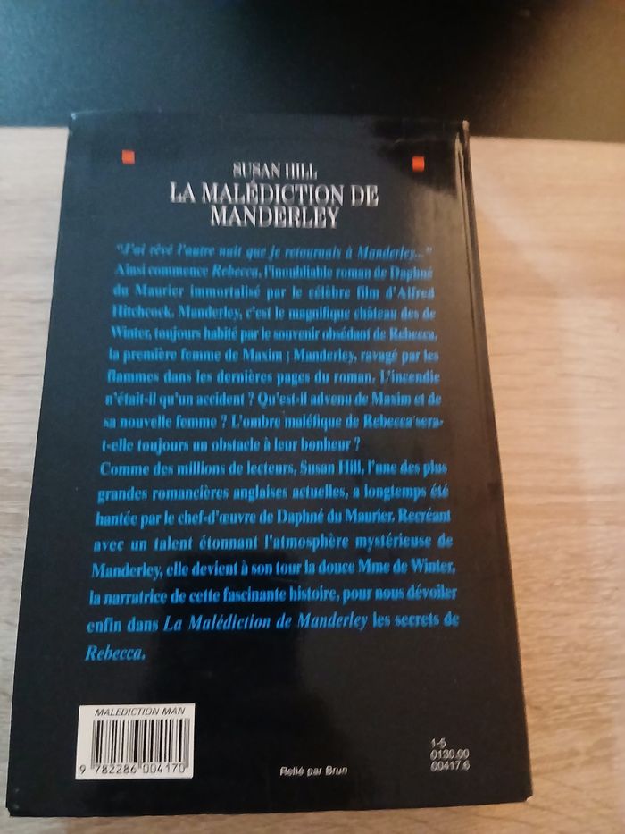 Livre la malédiction de Manderley - photo numéro 2