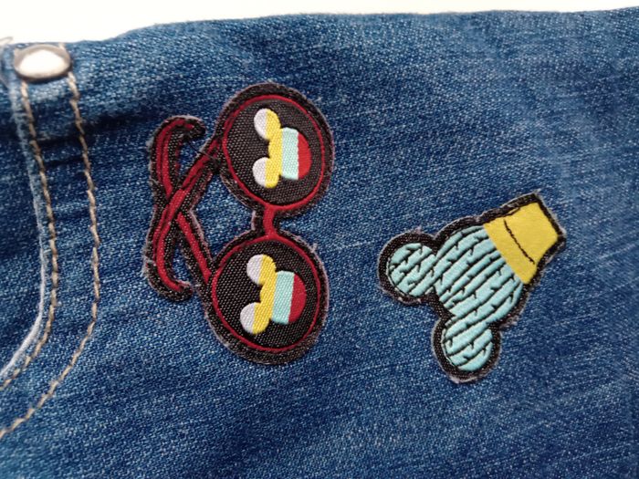 Salopette DISNEY neuve 24 mois - photo numéro 3