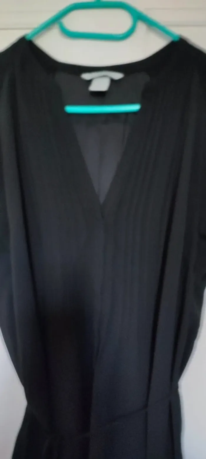 Robe col V - photo numéro 3