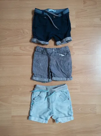 Lot 3 shorts 18 mois