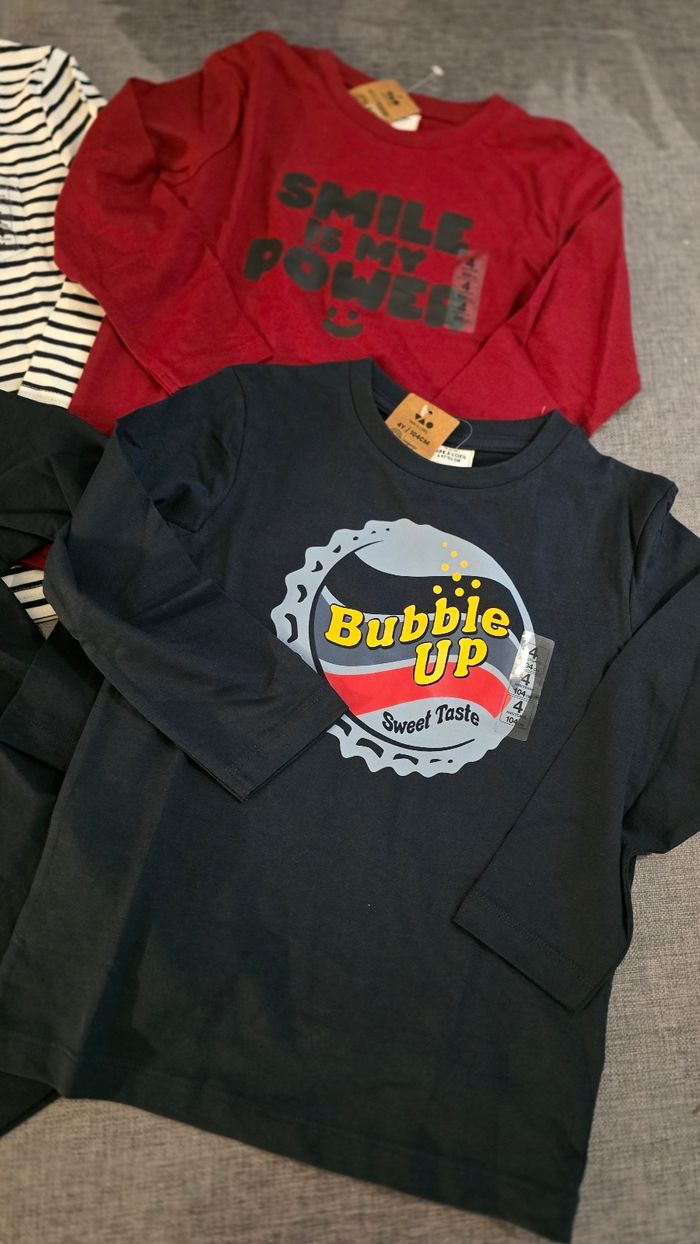 (Neufs non portés) 🏷🤩😍💙 Lot Tee-shirts ml 4 ans garçon 💙😍🤩 - photo numéro 3