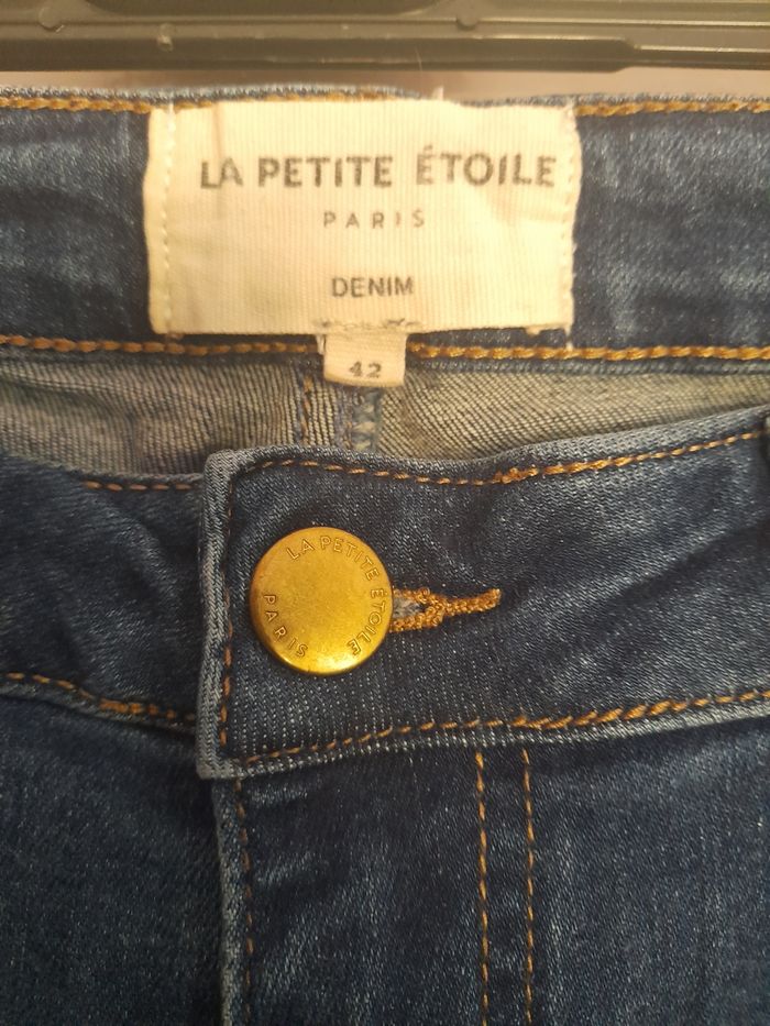 Jeans bleu, marque La petite étoile, taille 42 - photo numéro 2