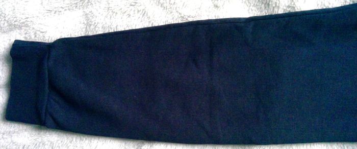 Pull ADIDAS.  11 / 12 ans - photo numéro 5