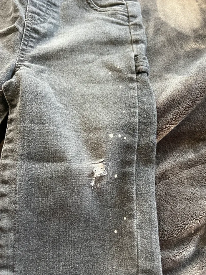 Salopette levi’s 24 mois - photo numéro 2