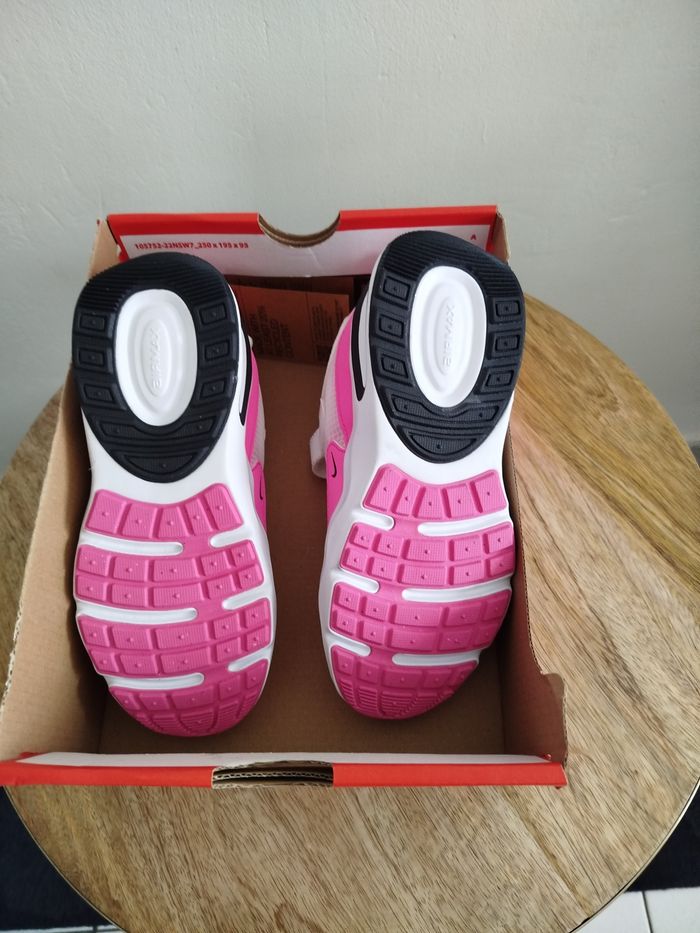 Baskets Nike T 31 - photo numéro 8