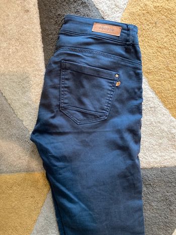 Skinny fit Bonobo 38