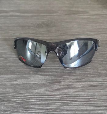 Lunettes enfant disney cars en parfait état