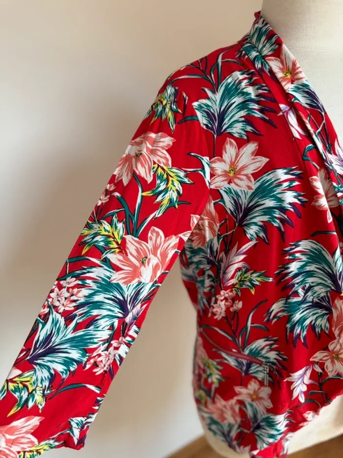 Superbe Veste fleuri fluide Promod 40 🌸 40 L - photo numéro 3