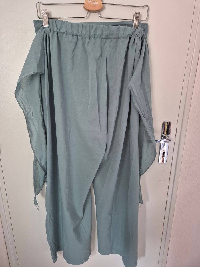 Magnifique pantalon fluide avec ceinture large taille 44 - photo numéro 3