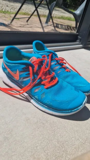 Nike Free 5.0 Mens Running Shoes taille 45 bon etat