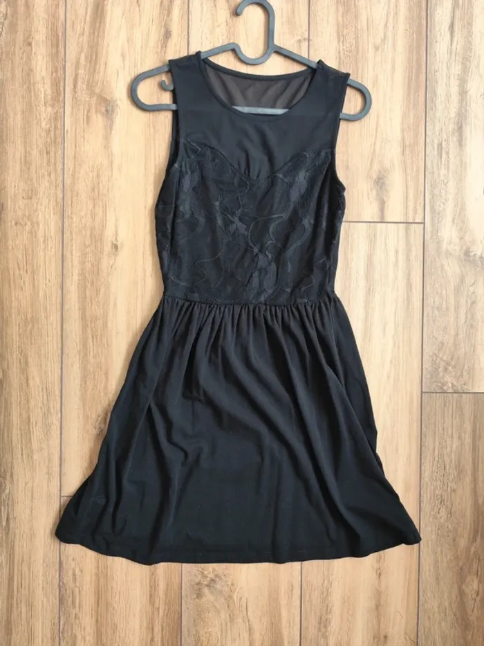 Robe noire