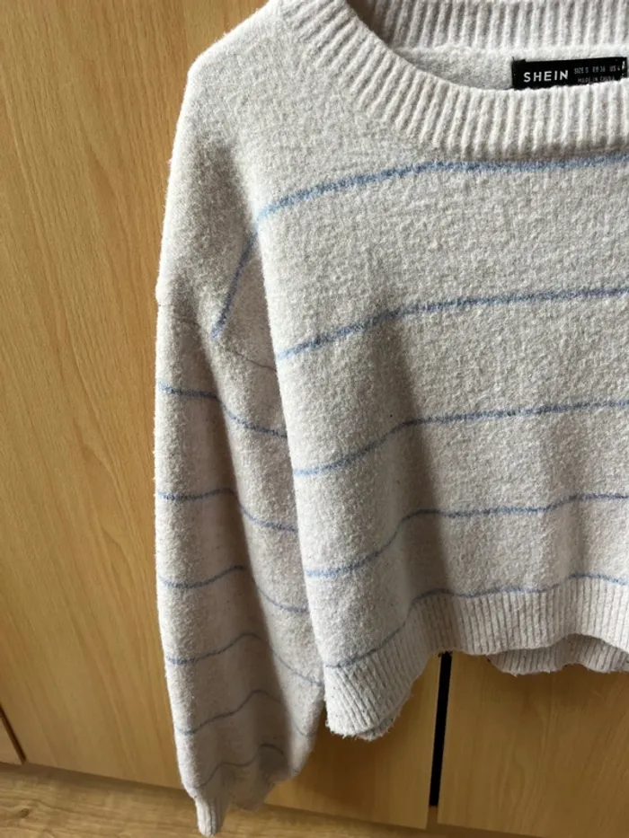 Pull à rayures - photo numéro 2