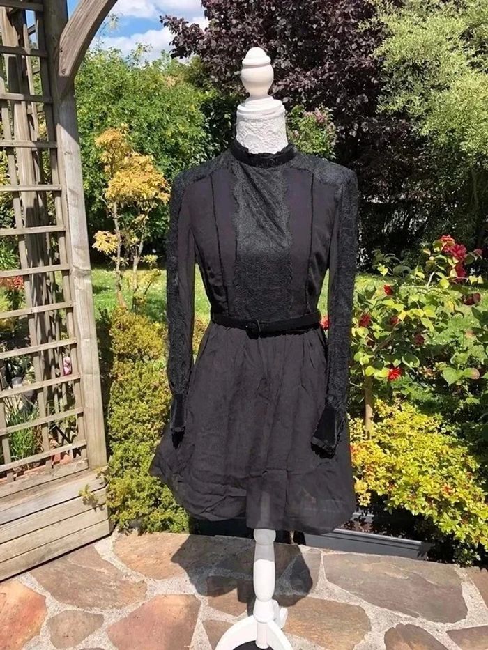 Robe Zara noire neuve taille S - photo numéro 2