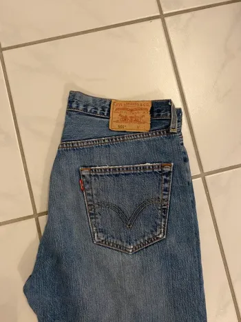 Jean Levi’s 501 Vintage homme taille 42 – bleu clair, très bon état