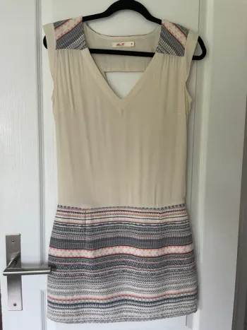Robe beige Miss K