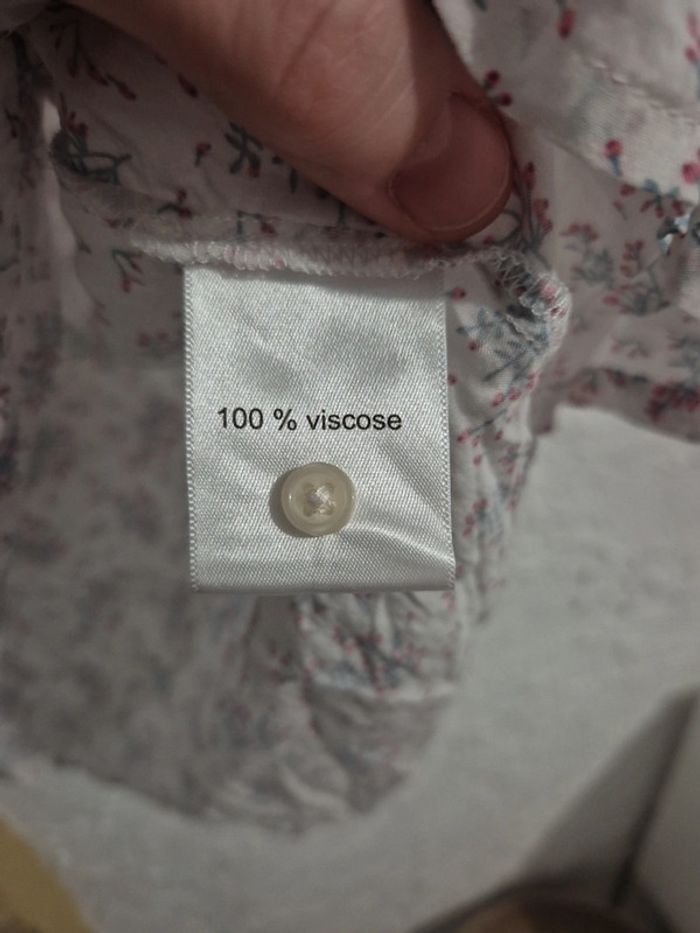 Jolie blouse à fleurs upfashion taille 44 - photo numéro 5