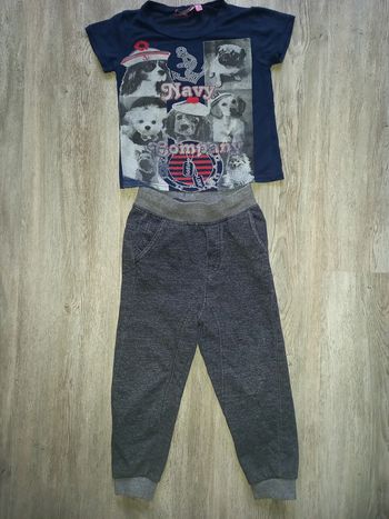 jogging bleu orchestra et tee shirt taille 4 ans